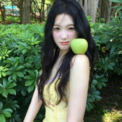 亚曼达厌世系